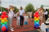 7 июля была торжественно открыта детская площадка в поселке Красное поле